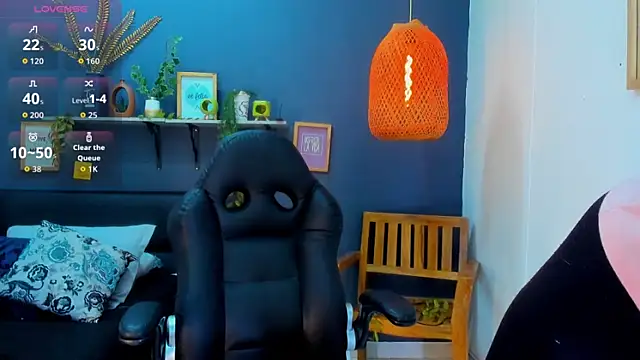 yessila parker online show from February 2026 09:53:01 AM