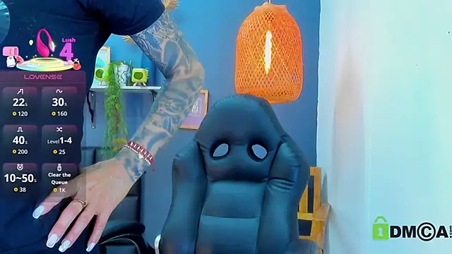 yessila parker online show from March 2026 09:18:02 AM