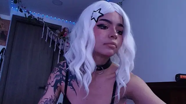  mollycrystal online show from February 2026 11:56:01 AM