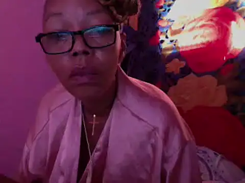 Ladyzee25 online show from February 2026 01:40:01 PM