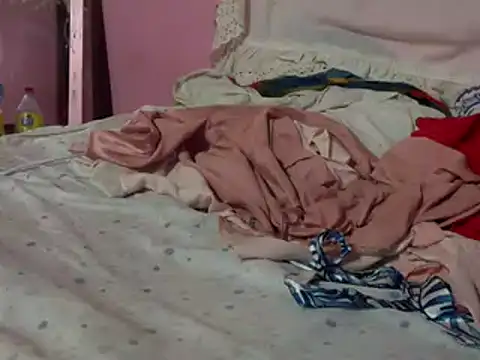 Ladyzee25 online show from February 2026 02:20:01 AM