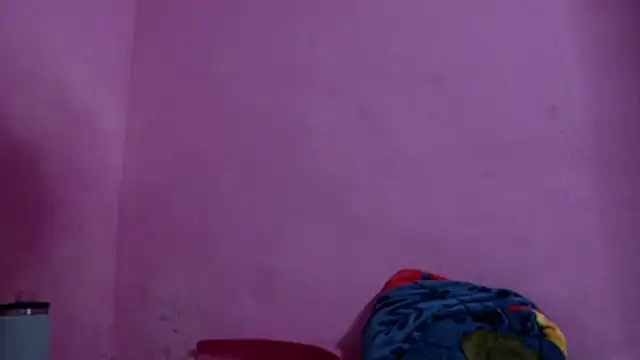 Snapshot of Ladyzee25 chatting on November 2025 11:08:02 PM Ladyzee25 online show from November 2025 11:08:02 PM