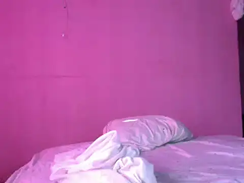 Ladyzee25 online show from April 2026 11:45:02 AM