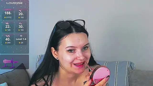Miss Vic online show from July 2026 08:13:01 PM