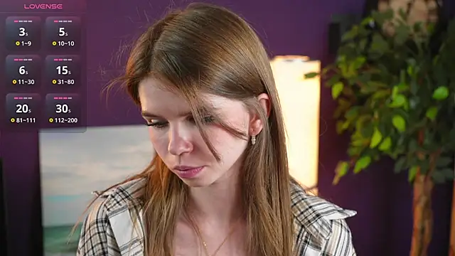 Snapshot of AmityDilley chatting on October 2025 06:14:01 AM AmityDilley online show from October 2025 06:14:01 AM