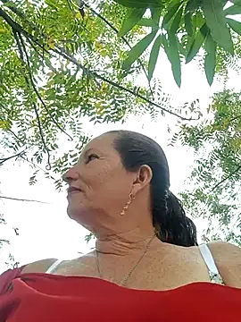Snapshot of Sexy-Woman-Mature chatting on March 2025 01:57:02 PM Sexy-Woman-Mature online show from March 2025 01:57:02 PM