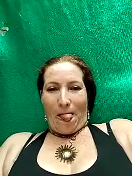 Snapshot of Sexy-Woman-Mature chatting on March 2025 06:57:01 PM Sexy-Woman-Mature online show from March 2025 06:57:01 PM