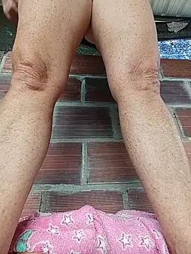 Sexy-Woman-Mature online show from May 2026 01:08:02 PM