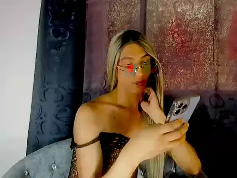 SweetDesaire1 online show from April 2026 03:36:01 PM