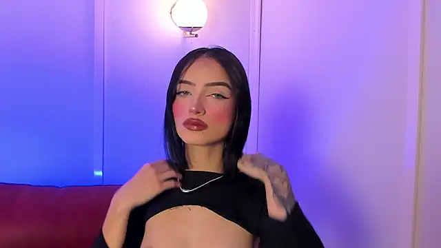 Snapshot of PeytonReeds chatting on March 2025 12:12:01 PM PeytonReeds online show from March 2025 12:12:01 PM