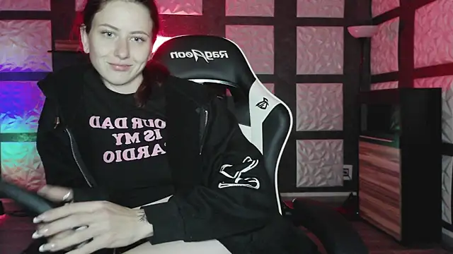 SweetSeraphine online show from October 2025 05:03:02 PM