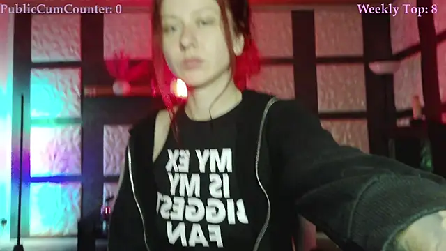 SweetSeraphine online show from November 2025 07:57:01 PM