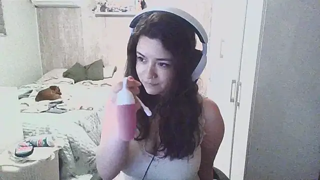 Snapshot of Piolapk chatting on October 2025 01:50:02 AM Piolapk online show from October 2025 01:50:02 AM