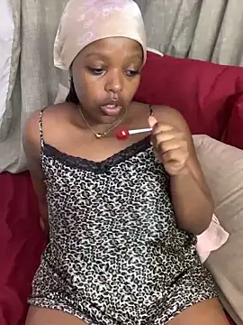 Scotyyxxxxx online show from February 2026 05:36:01 PM