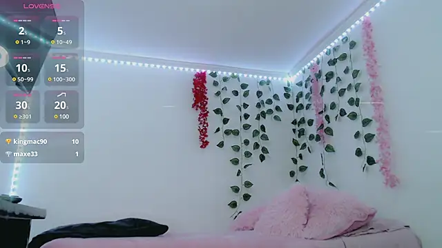 Snapshot of luna_lgomez_ chatting on March 2025 02:23:02 PM luna lgomez  online show from March 2025 02:23:02 PM