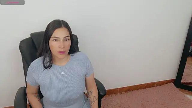 luna lgomez  online show from July 2026 10:01:01 AM