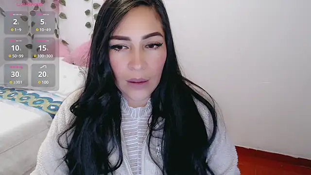 Snapshot of luna_lgomez_ chatting on March 2025 11:12:02 AM luna lgomez  online show from March 2025 11:12:02 AM
