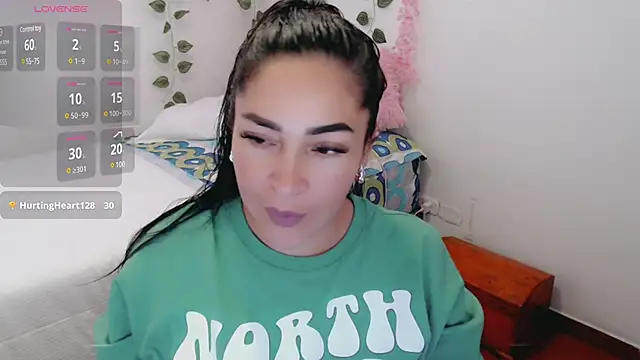 Snapshot of luna_lgomez_ chatting on March 2025 11:11:01 AM luna lgomez  online show from March 2025 11:11:01 AM