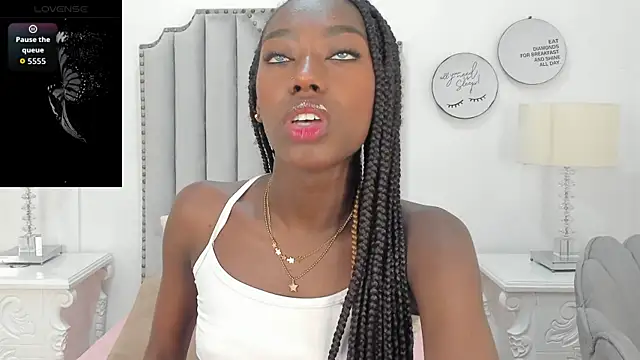 SamantaMarquez online show from November 2025 08:20:01 PM