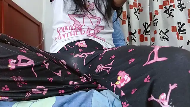 FresitaSquirt24 online show from November 2025 05:06:02 AM