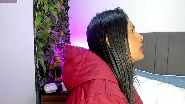 Fernanda liie  online show from March 2026 12:24:01 PM