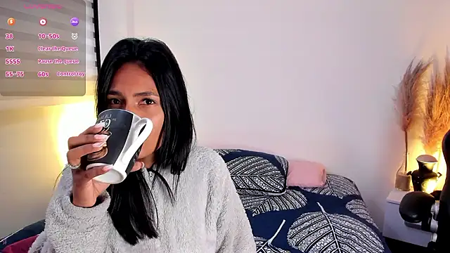 Fernanda liie  online show from March 2026 12:37:02 PM