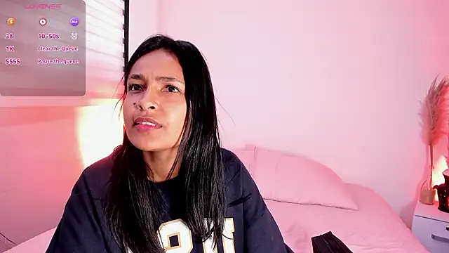 Fernanda liie  online show from March 2026 12:25:02 PM