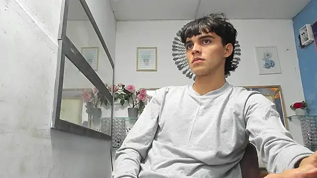 heiker  online show from March 2025 02:46:01 AM