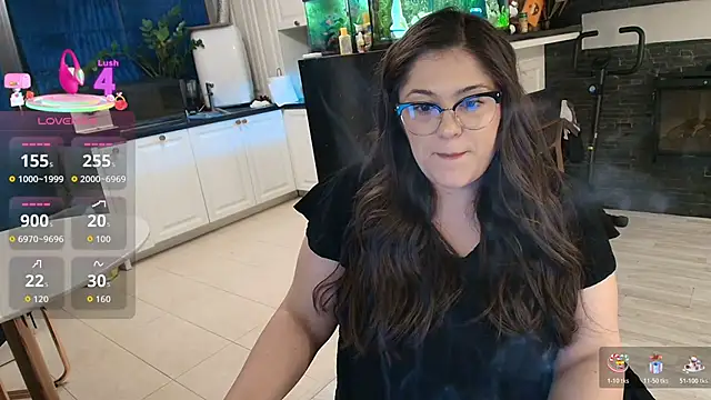 Layla- online show from March 2026 10:22:02 PM