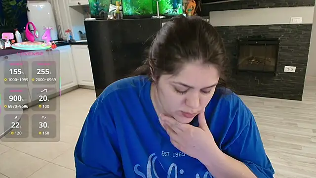 Layla- online show from February 2026 10:23:01 AM