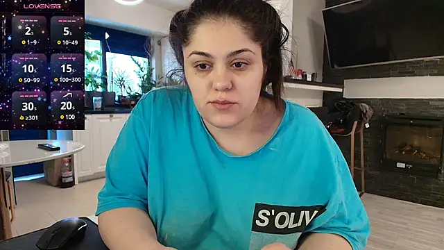 Snapshot of Layla- chatting on February 2025 09:52:02 AM Layla- online show from February 2025 09:52:02 AM