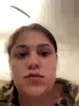 Layla- online show from October 2025 02:41:02 AM