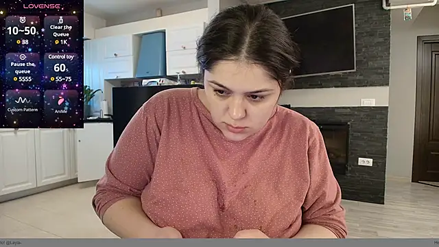 Snapshot of Layla- chatting on February 2025 09:20:02 AM Layla- online show from February 2025 09:20:02 AM