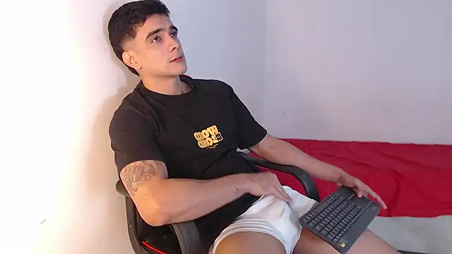 adam levis17 online show from September 2025 07:26:02 AM