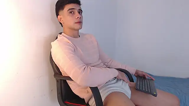 adam levis17 online show from November 2025 09:47:02 AM