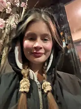 melicious  online show from March 2025 05:01:01 PM