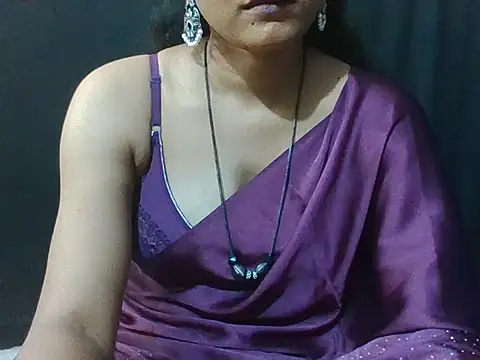 Snapshot of sugandha_bhabhi chatting on September 2025 04:51:01 PM sugandha bhabhi online show from September 2025 04:51:01 PM