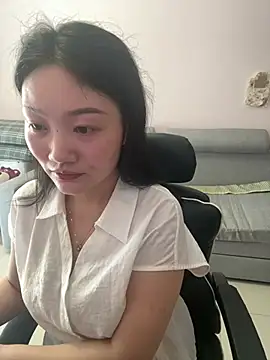 Snapshot of pangtouyubb chatting on July 2026 04:52:01 AM pangtouyubb online show from July 2026 04:52:01 AM