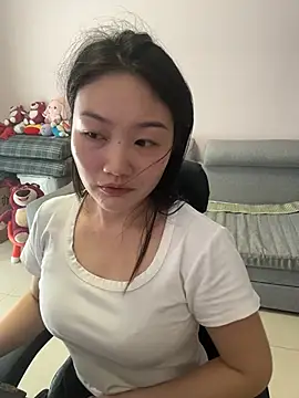 Snapshot of pangtouyubb chatting on July 2026 04:35:01 AM pangtouyubb online show from July 2026 04:35:01 AM