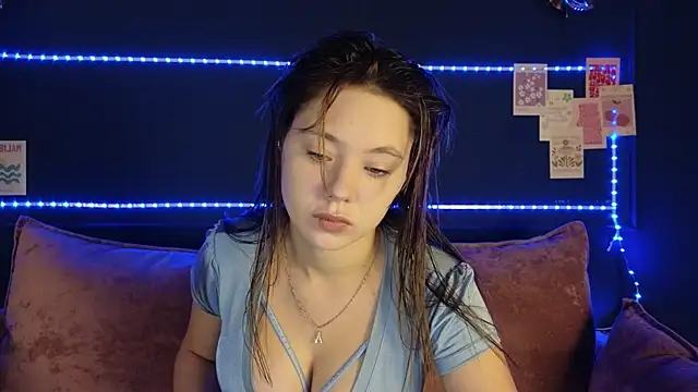 meow mellie online show from September 2025 01:22:01 AM