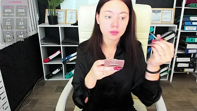 meow mellie online show from December 2025 03:01:02 AM