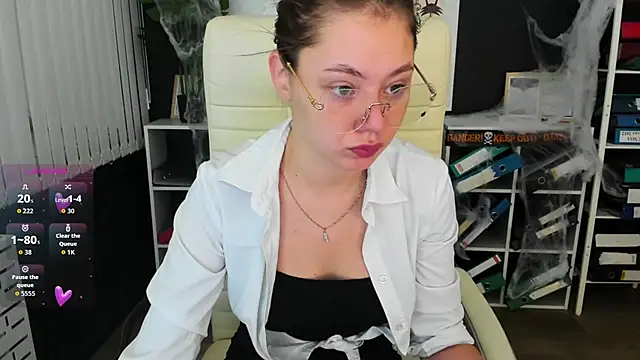 meow mellie online show from November 2025 05:34:02 AM