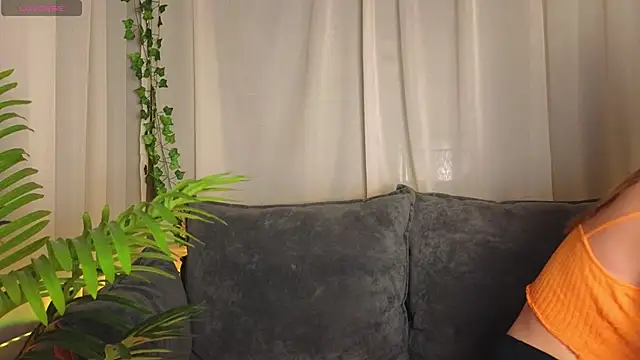 meow mellie online show from September 2025 01:32:02 AM