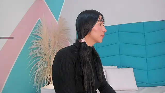 Emilly wilson  online show from December 2025 10:47:01 AM