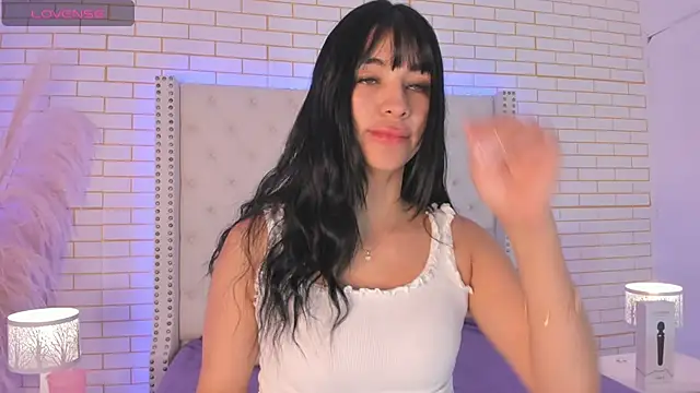 Emilly wilson  online show from September 2025 11:49:01 AM