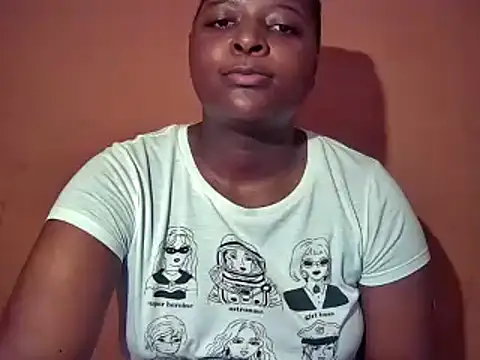 sexyhips2001 online show from November 2025 10:24:02 PM