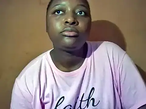 sexyhips2001 online show from January 2026 11:42:01 PM