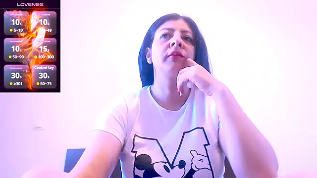 Snapshot of Alina_eve chatting on October 2025 07:51:02 AM Alina eve online show from October 2025 07:51:02 AM