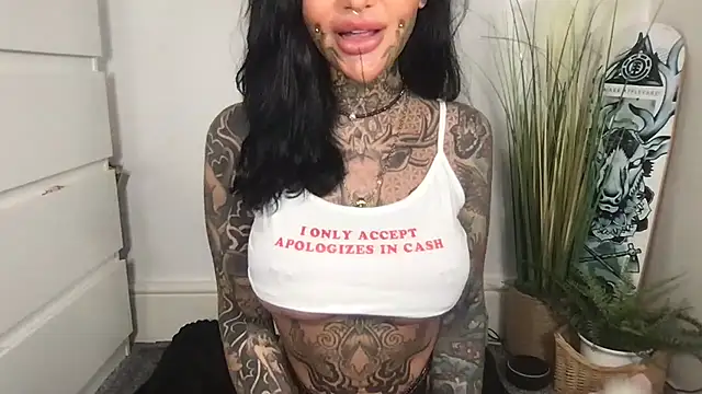 Peaches and the Cream online show from February 2026 11:56:02 AM