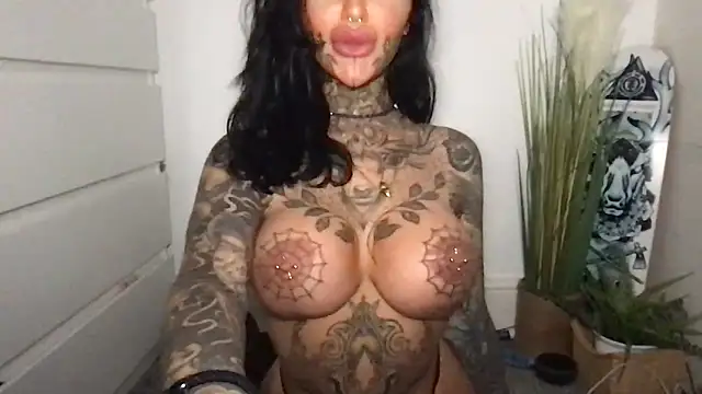 Peaches and the Cream online show from March 2026 02:28:01 PM